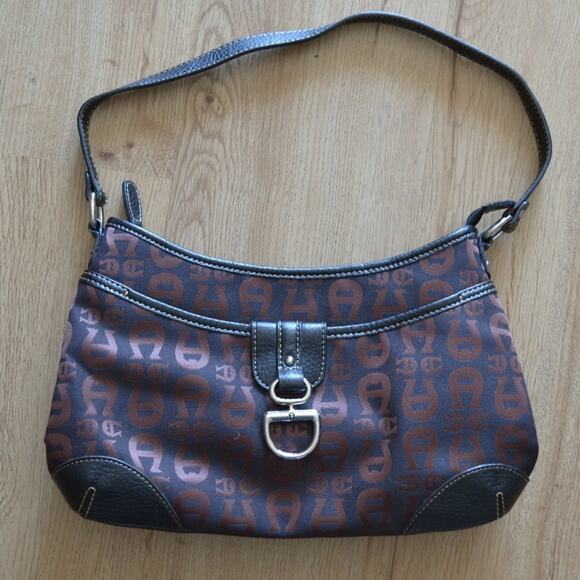 Etienne Aigner Hobo Purse - Picture 1 of 7
